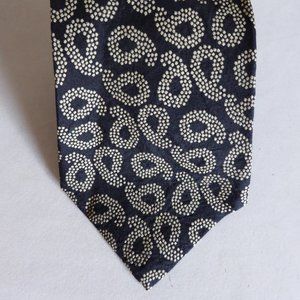 SOEL BRAND MENS 100% SILK BLACK CREAM GEOMETRIC PATTERN TIE (PRE-OWNED)